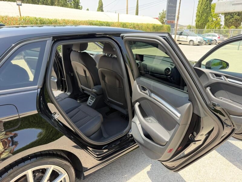 AUDI A3 30TDI 1.6TDI 116CV SPORTBACK S-LINE S-TRONIC
