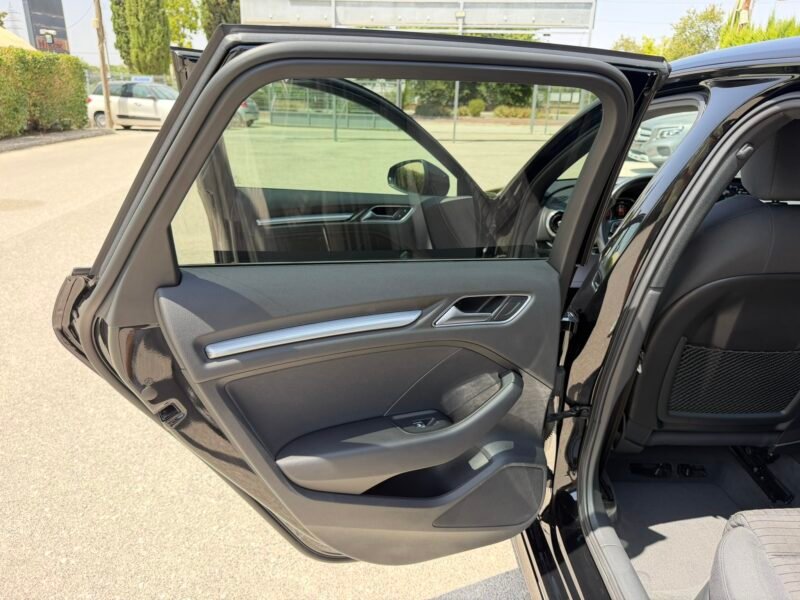 AUDI A3 30TDI 1.6TDI 116CV SPORTBACK S-LINE S-TRONIC