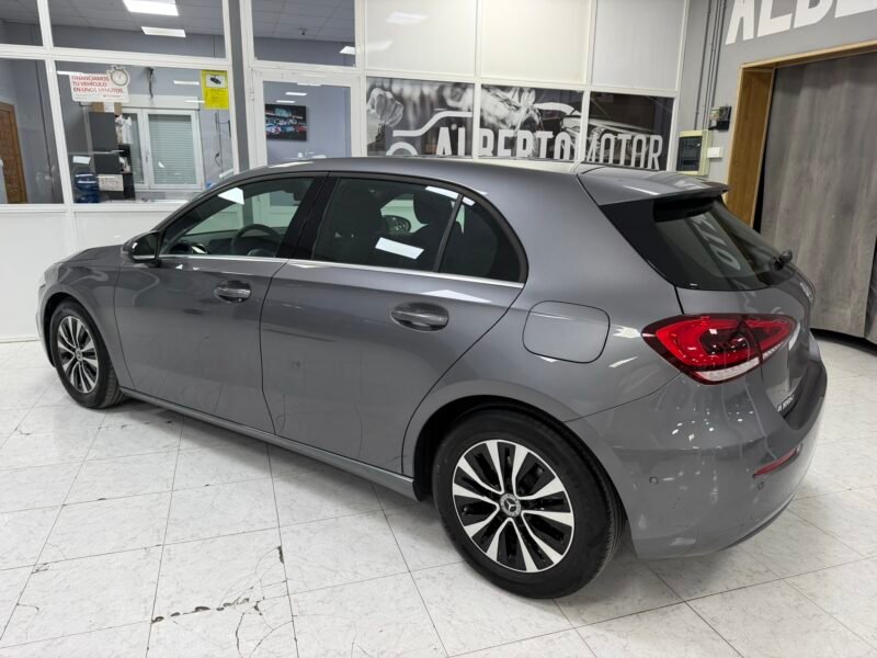 MERCEDES-BENZ A180D A180D 2.0D 116CV