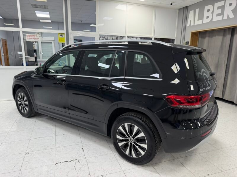 MERCEDES-BENZ GLB GLB200D 2.0D 150CV 8G-DCT 7-PLAZAS
