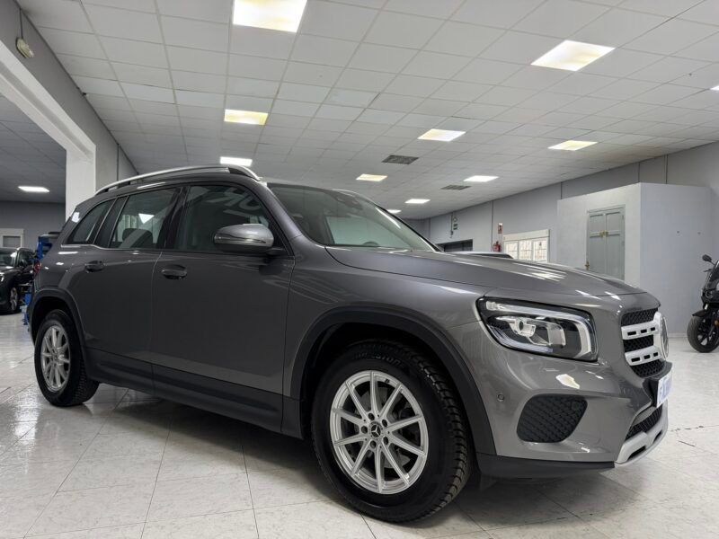 MERCEDES-BENZ GLB GLB180D 2.0D 116CV 8G-DCT