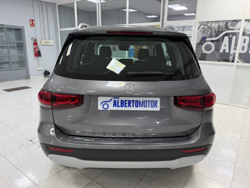 MERCEDES-BENZ GLB GLB180D 2.0D 116CV 8G-DCT