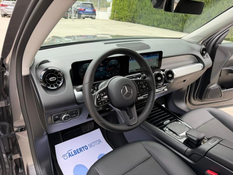 MERCEDES-BENZ GLB GLB180D 2.0D 116CV 8G-DCT