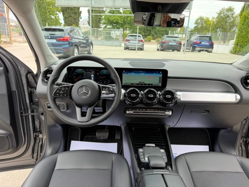 MERCEDES-BENZ GLB GLB180D 2.0D 116CV 8G-DCT