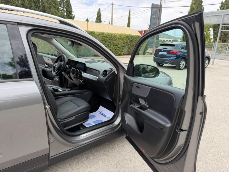 MERCEDES-BENZ GLB GLB180D 2.0D 116CV 8G-DCT