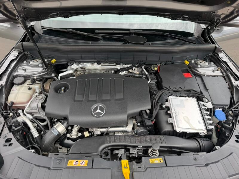 MERCEDES-BENZ GLB GLB180D 2.0D 116CV 8G-DCT