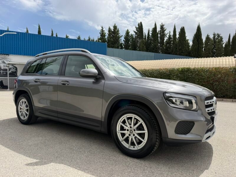 MERCEDES-BENZ GLB GLB180D 2.0D 116CV 8G-DCT