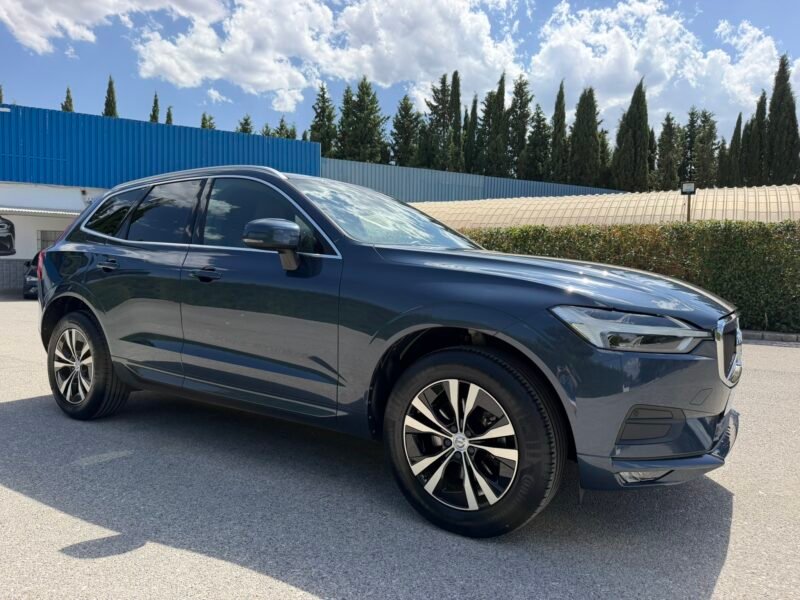 VOLVO XC60 2.0D3 150CV MOMENTUM PRO