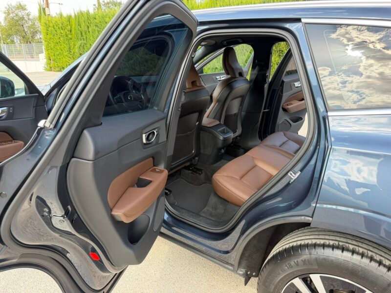 VOLVO XC60 2.0D3 150CV MOMENTUM PRO