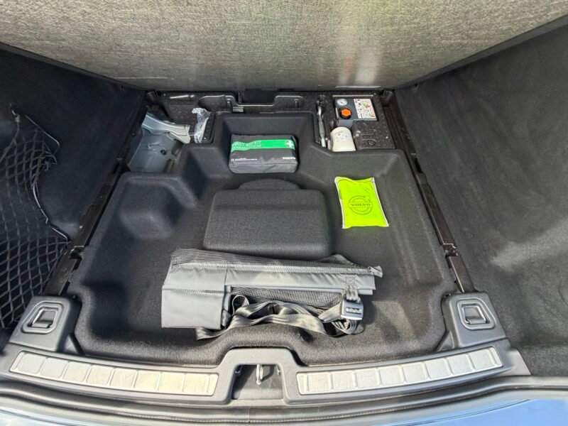 VOLVO XC60 2.0D3 150CV MOMENTUM PRO