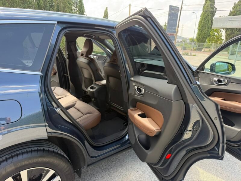 VOLVO XC60 2.0D3 150CV MOMENTUM PRO