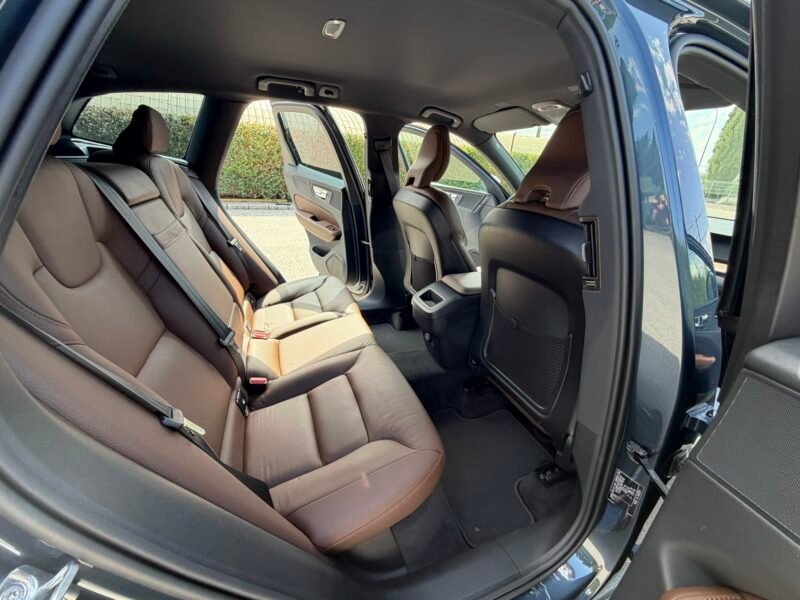 VOLVO XC60 2.0D3 150CV MOMENTUM PRO