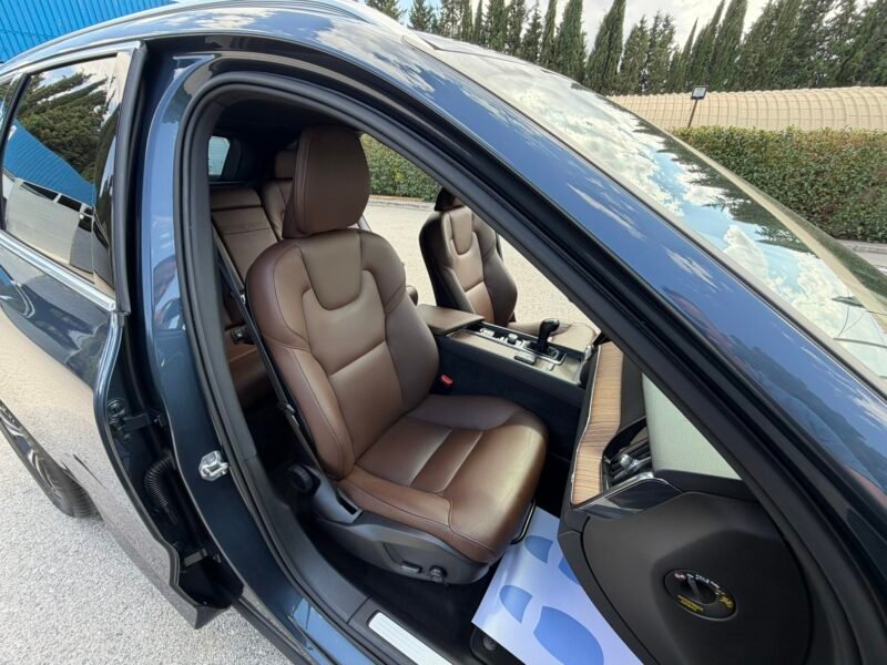 VOLVO XC60 2.0D3 150CV MOMENTUM PRO