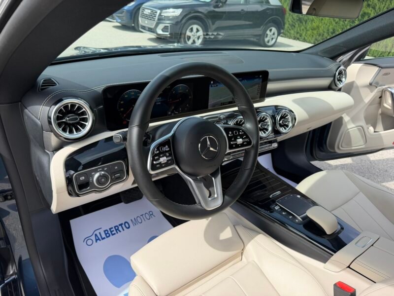 MERCEDES-BENZ CLA CLA200D SHOOTING BRAKE 2.0D 150CV 8G-DCT