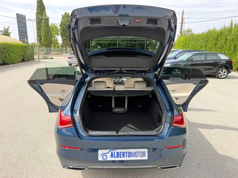 MERCEDES-BENZ CLA CLA200D SHOOTING BRAKE 2.0D 150CV 8G-DCT