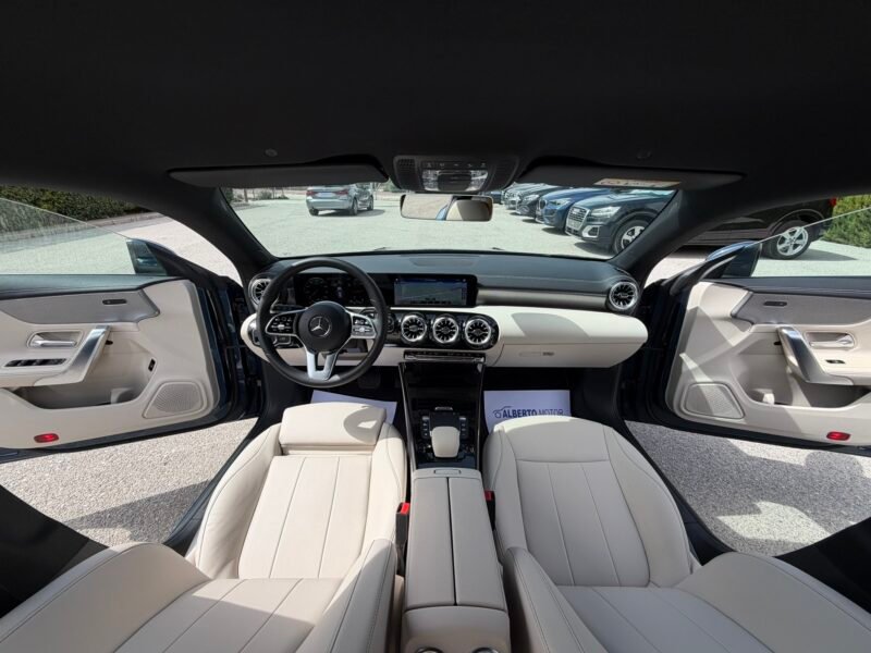 MERCEDES-BENZ CLA CLA200D SHOOTING BRAKE 2.0D 150CV 8G-DCT