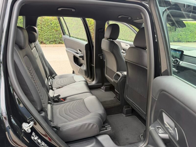 MERCEDES-BENZ GLB GLB200D 2.0D 150CV 8G-DCT 7-PLAZAS