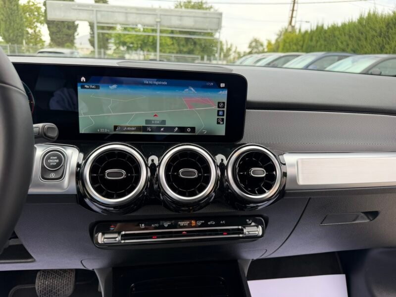 MERCEDES-BENZ GLB GLB200D 2.0D 150CV 8G-DCT 7-PLAZAS