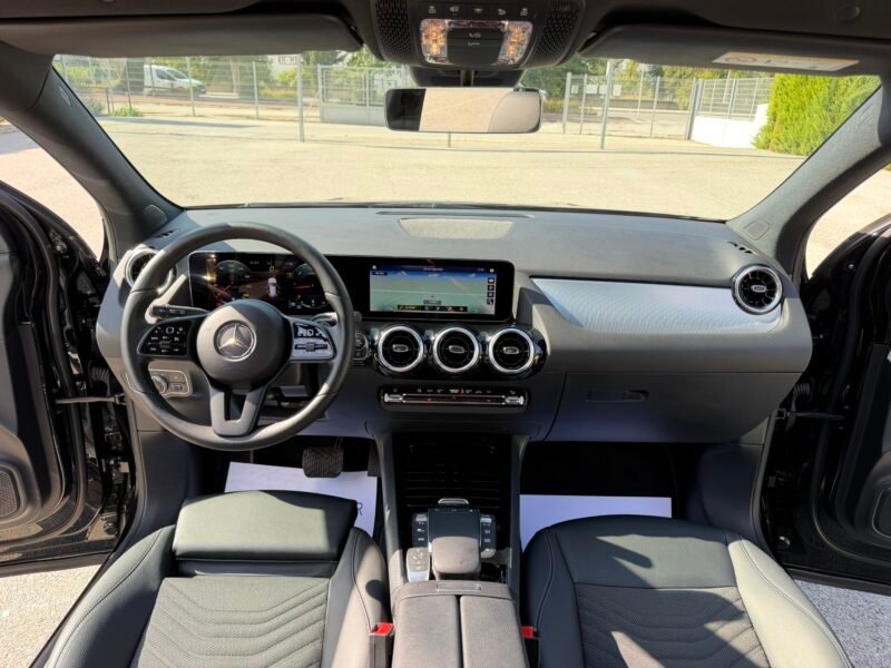 MERCEDES-BENZ GLA GLA180D 2.0D 116CV 8G-DCT