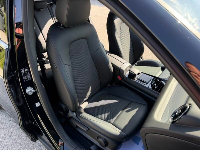 MERCEDES-BENZ GLA GLA180D 2.0D 116CV 8G-DCT