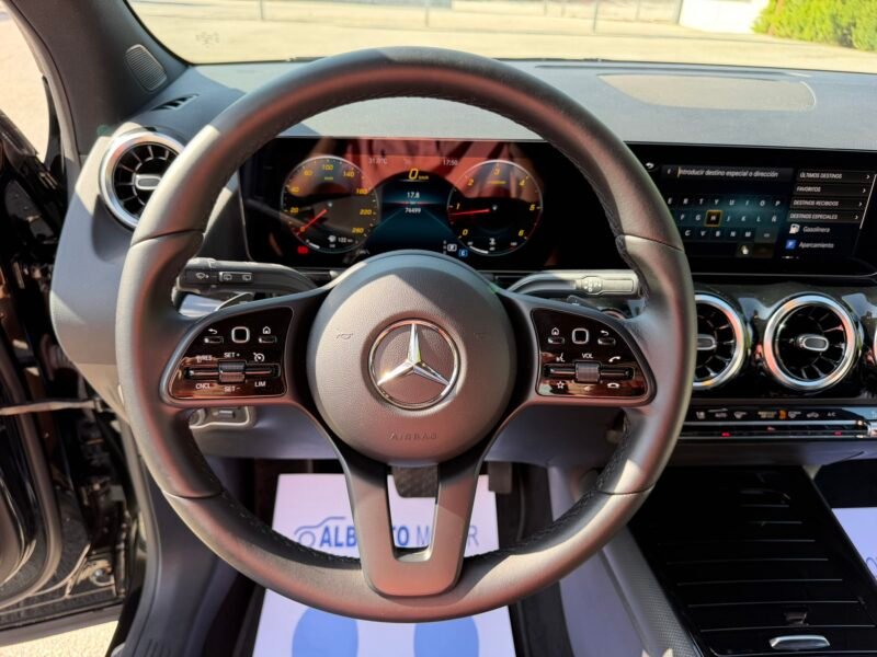 MERCEDES-BENZ GLA GLA180D 2.0D 116CV 8G-DCT