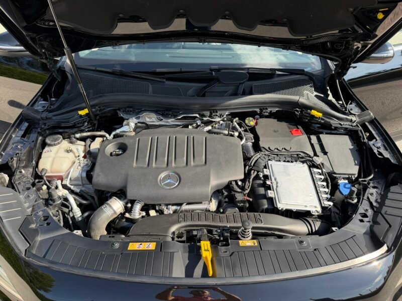 MERCEDES-BENZ GLA GLA180D 2.0D 116CV 8G-DCT