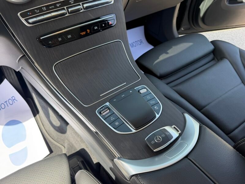 MERCEDES-BENZ Clase GLC GLC300DE 4 MATIC 2.0D 306CV 9G-TRONIC