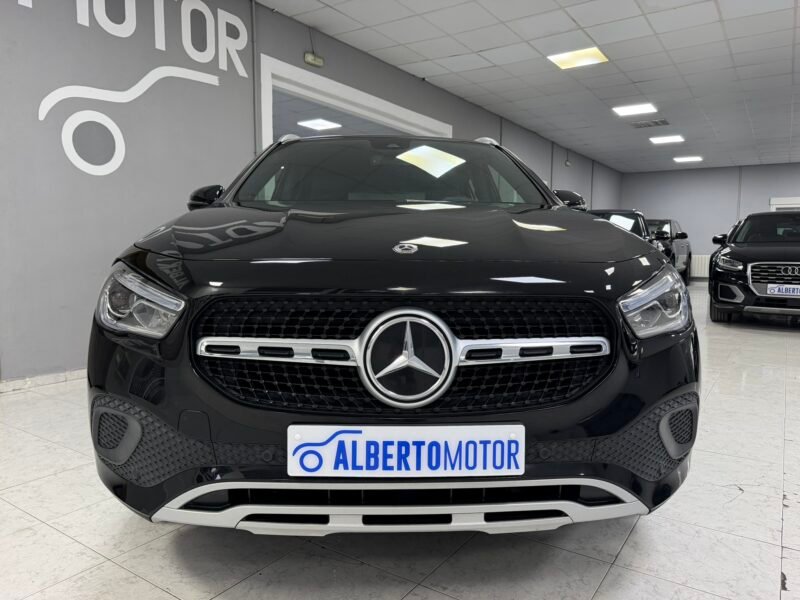 MERCEDES-BENZ GLA GLA180D 2.0D 116CV 8G-DCT