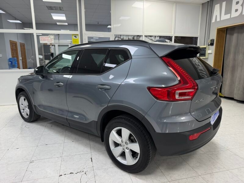 VOLVO XC40 2.0D3 150CV MOMENTUM