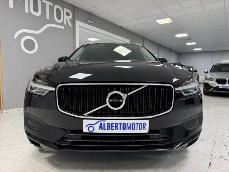 VOLVO XC60 2.0D4 190CV MOMENTUM GEARTRONIC