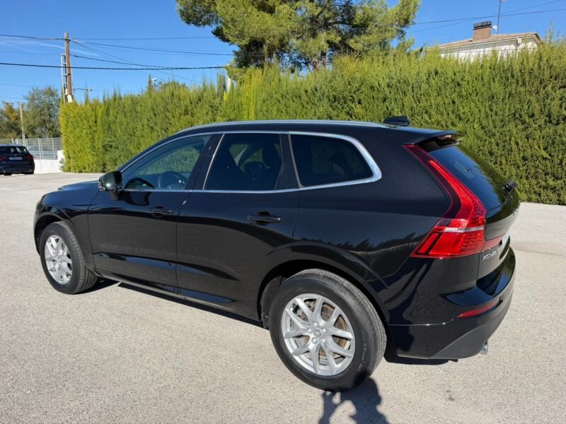 VOLVO XC60 2.0D4 190CV MOMENTUM GEARTRONIC