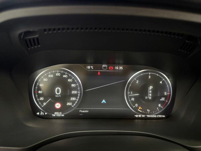 VOLVO XC60 2.0D4 190CV MOMENTUM GEARTRONIC