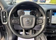 VOLVO XC40 2.0D3 150CV MOMENTUM