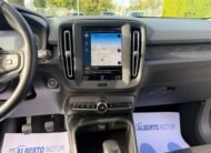 VOLVO XC40 2.0D3 150CV MOMENTUM