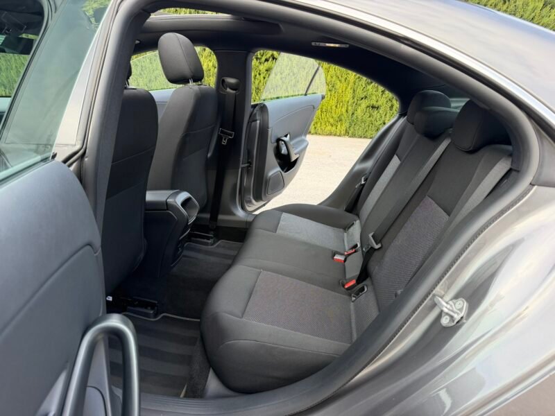 MERCEDES-BENZ CLA200D CLA200D 2.0D 150CV 8G-DCT