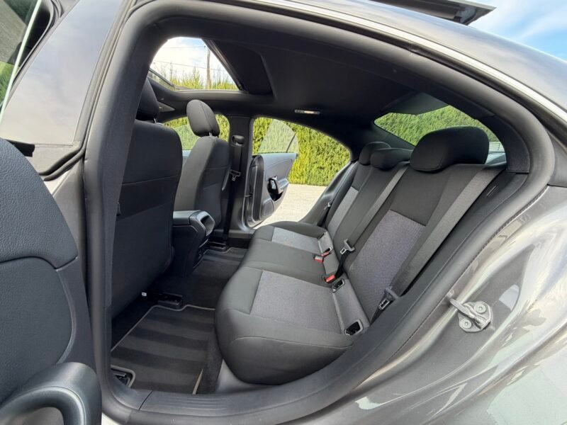 MERCEDES-BENZ CLA200D CLA200D 2.0D 150CV 8G-DCT