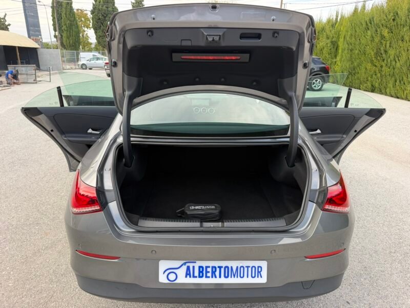 MERCEDES-BENZ CLA200D CLA200D 2.0D 150CV 8G-DCT