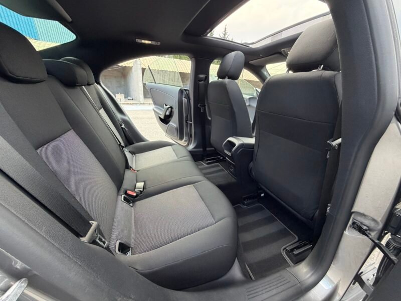 MERCEDES-BENZ CLA200D CLA200D 2.0D 150CV 8G-DCT