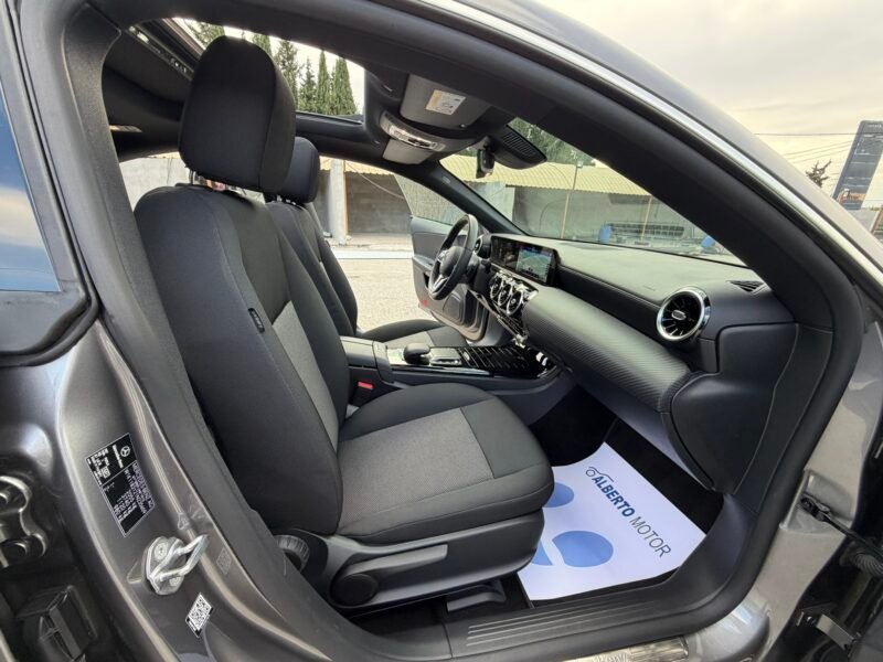 MERCEDES-BENZ CLA200D CLA200D 2.0D 150CV 8G-DCT