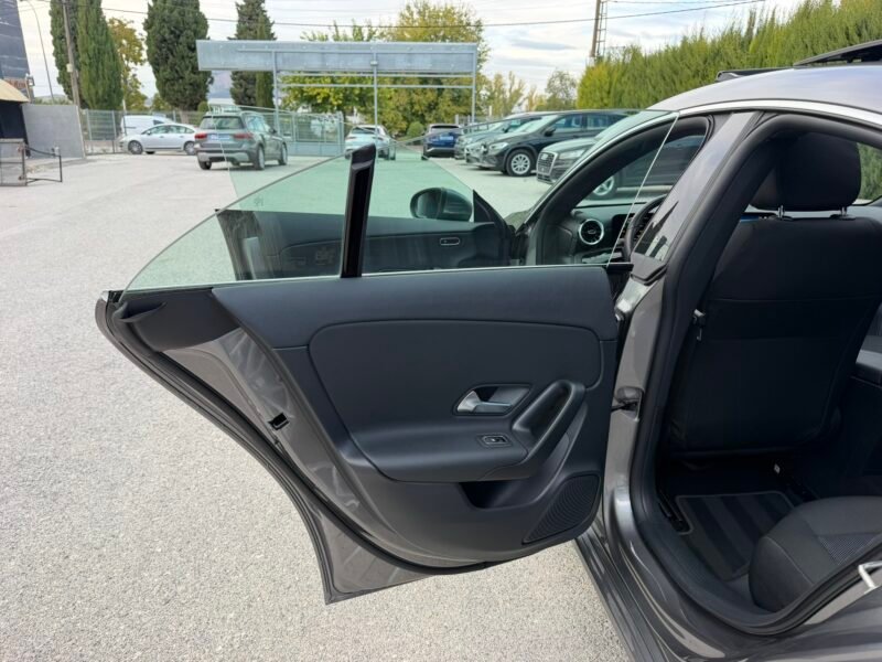 MERCEDES-BENZ CLA200D CLA200D 2.0D 150CV 8G-DCT