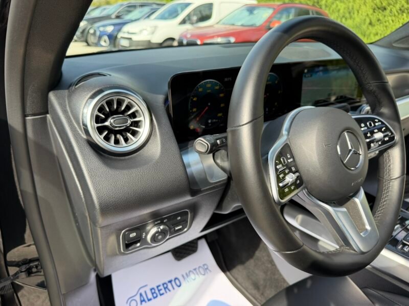 MERCEDES-BENZ GLB GLB180D 2.0D 116CV 8G-DCT