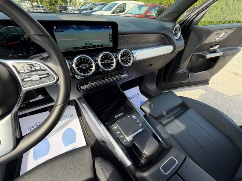 MERCEDES-BENZ GLB GLB180D 2.0D 116CV 8G-DCT