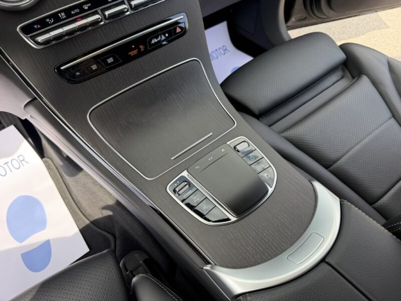 MERCEDES-BENZ GLC COUPE GLC300DE 4 MATIC 2.0D 306CV 9G-TRONIC