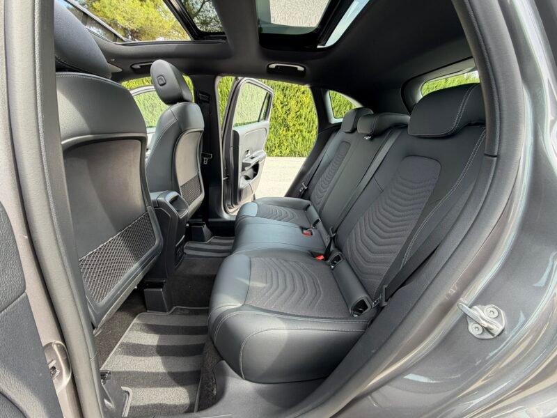 MERCEDES-BENZ GLA GLA180D 2.0D 116CV 8G-DCT