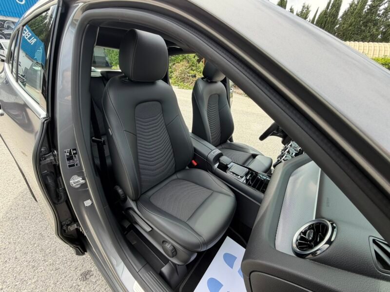 MERCEDES-BENZ GLA GLA180D 2.0D 116CV 8G-DCT