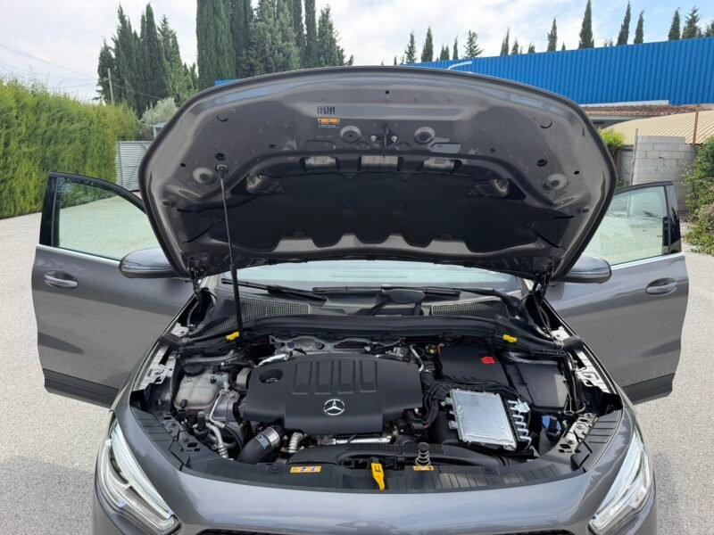 MERCEDES-BENZ GLA GLA180D 2.0D 116CV 8G-DCT