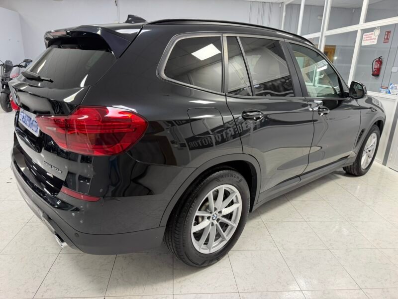 BMW X3 XDRIVE30E 2.0I 292CV AUT