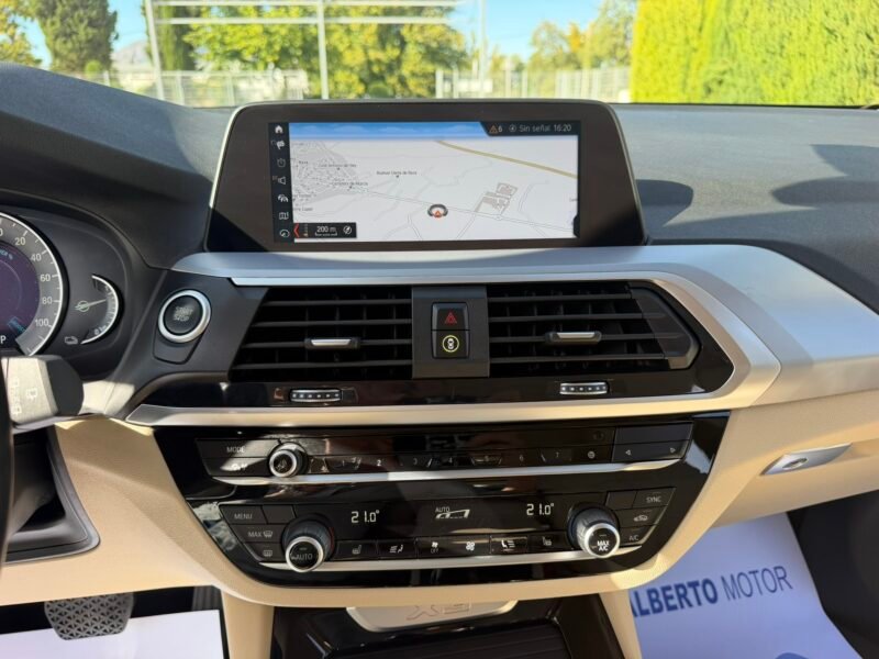 BMW X3 XDRIVE30E 2.0I 292CV AUT